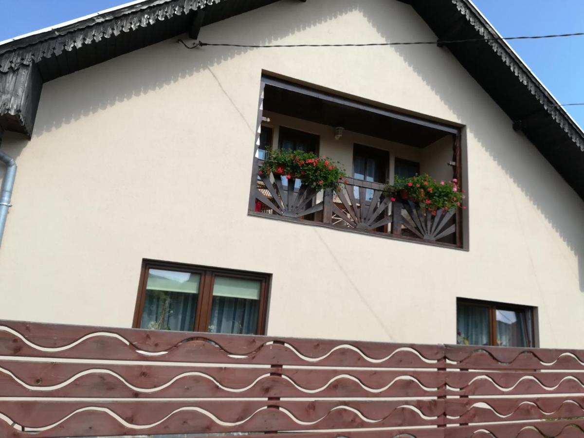 Narcisz B&B Корунд Экстерьер фото